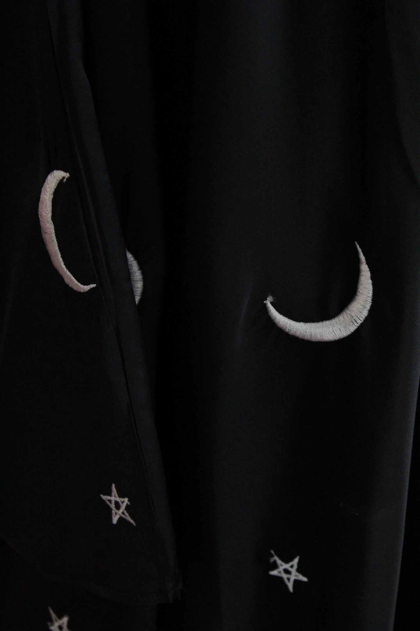 Star Moon Embroidered Abaya | Khaleeji