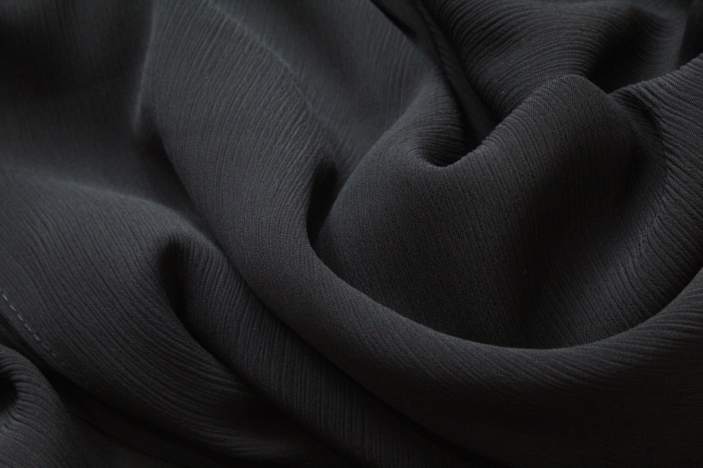 Black Noir | Crinkle Chiffon Hijab