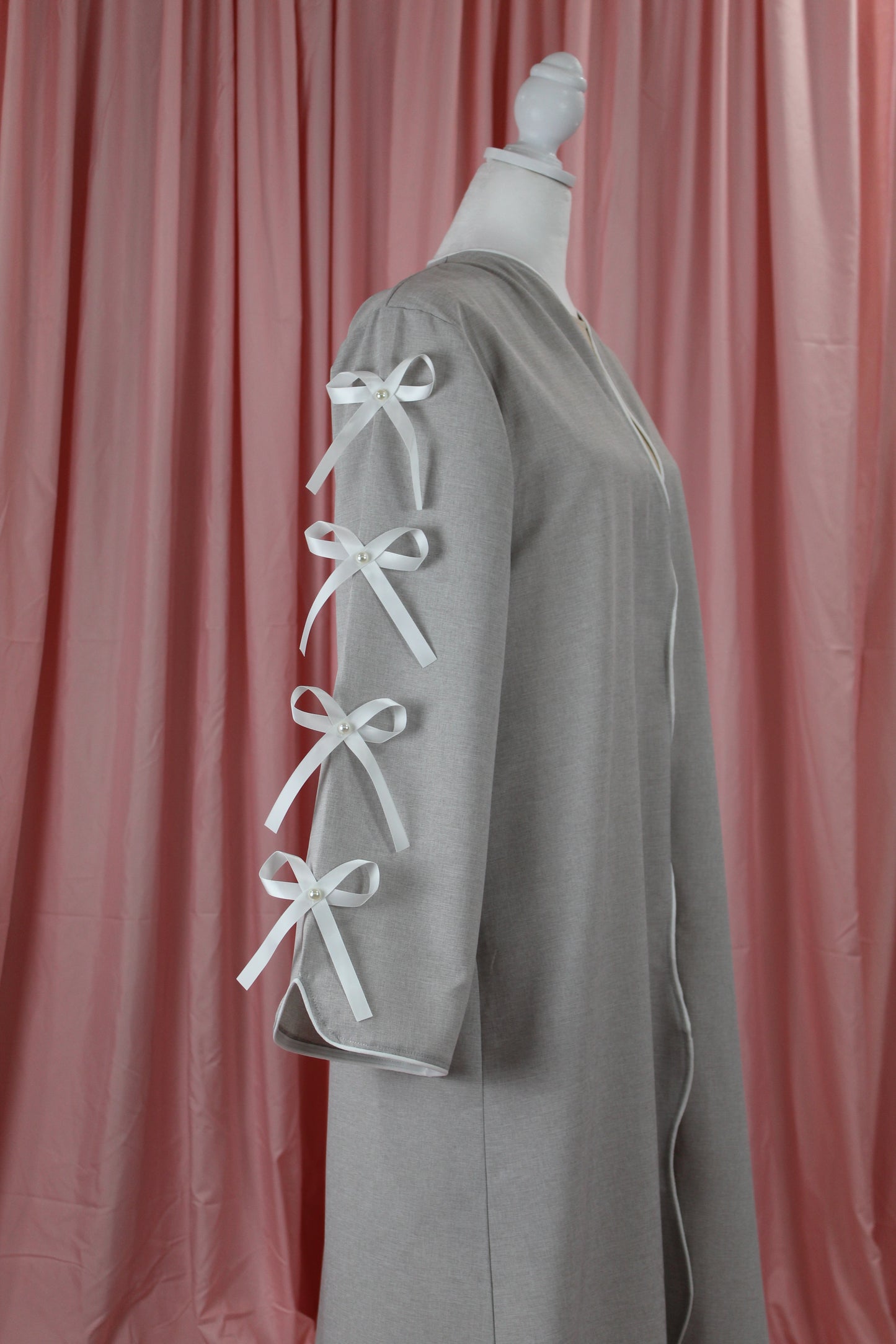 Taro | Bow Sleeve Accent Abaya