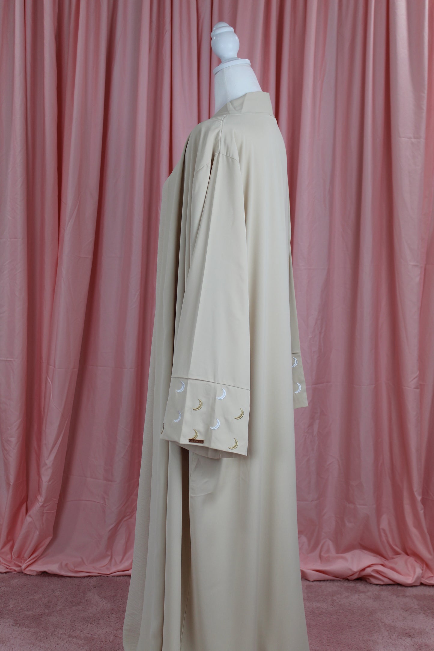 Nida Moon Sleeve Abaya