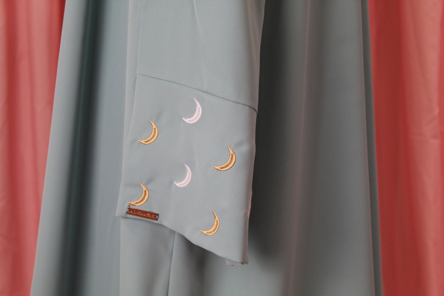 Nida Moon Sleeve Abaya