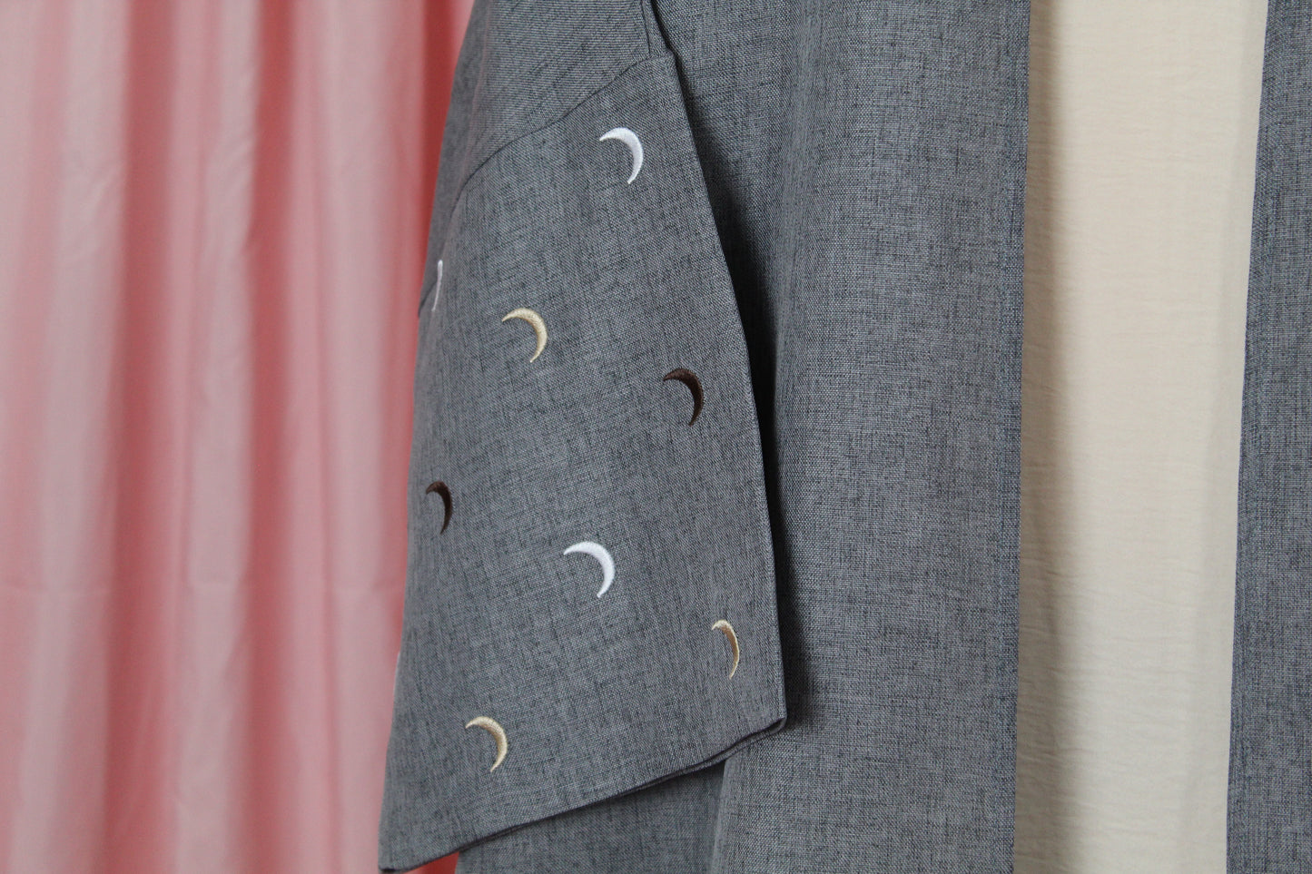 Moon Sleeve Abaya