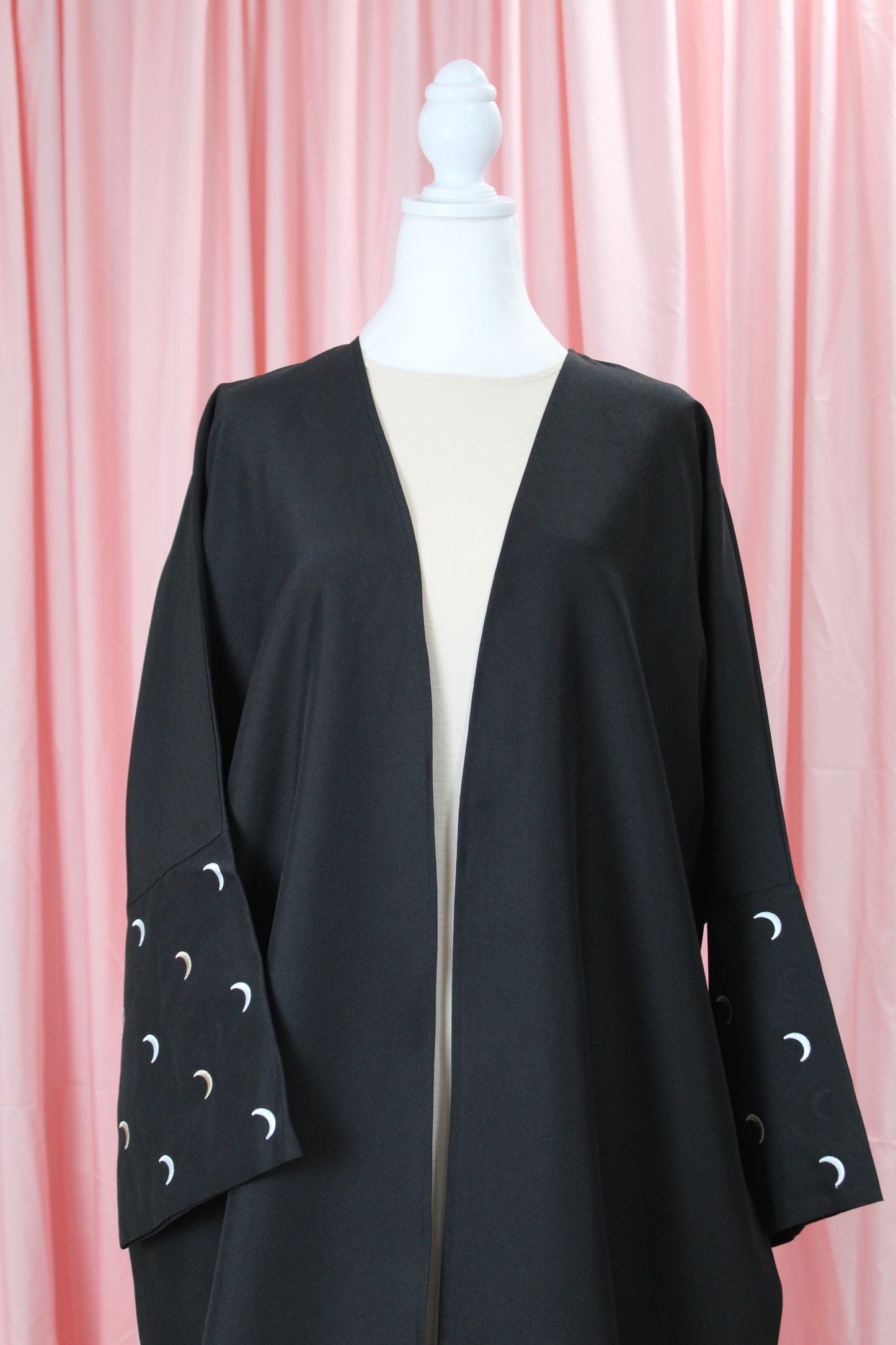 Moon Sleeve Abaya