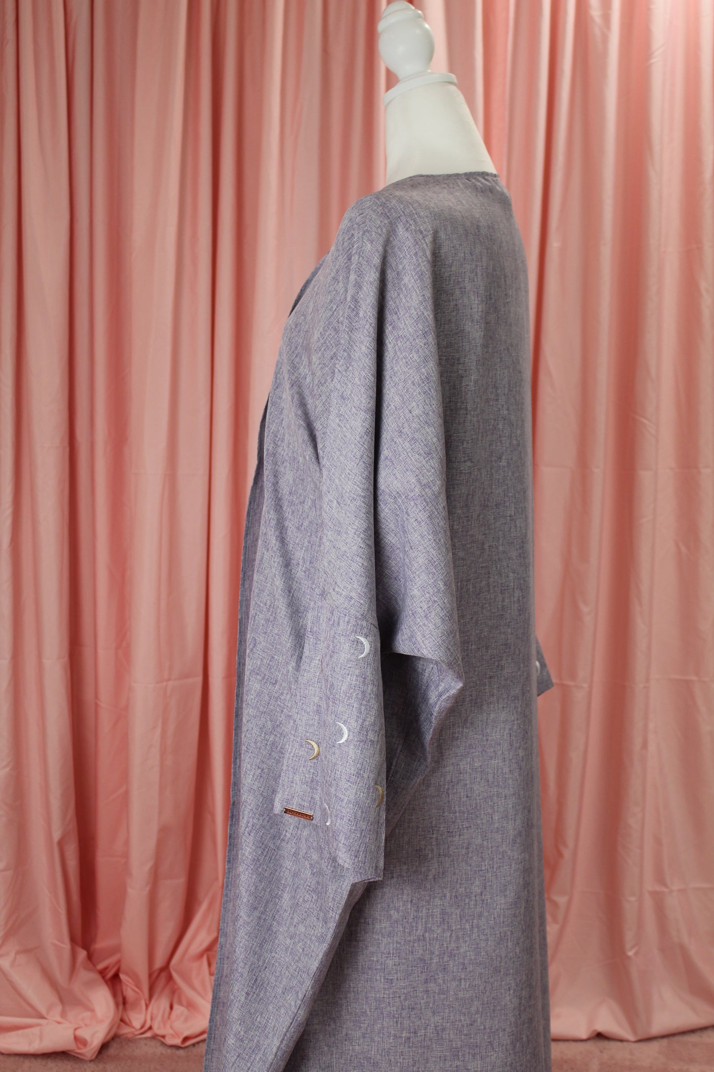Moon Sleeve Abaya
