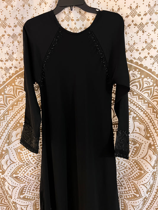 Basic Black Abaya with Pristine Detail | Made in UAE